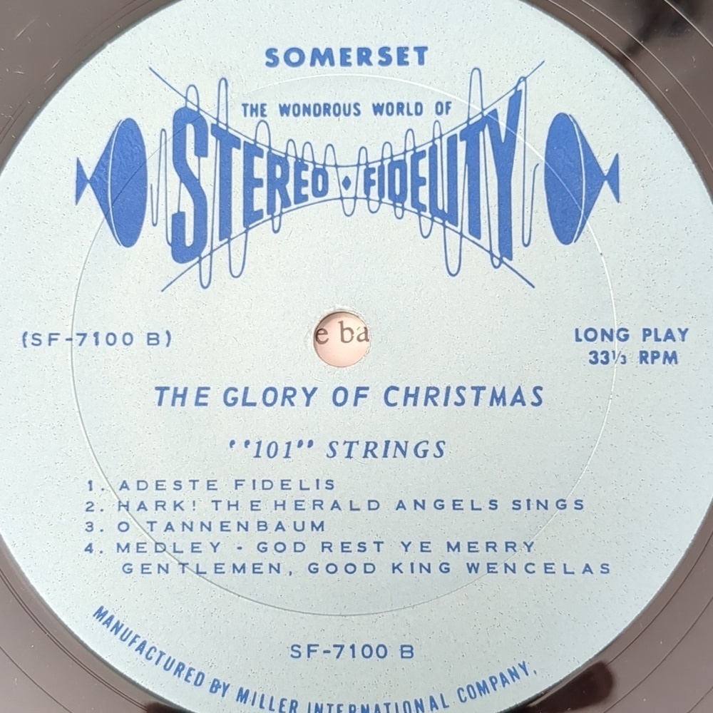 101 Strings Christmas Moods Vinyl Record With Green Cover - Picture 4 of 6